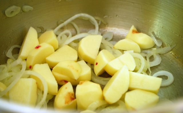 Onions and potatoes stewing